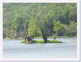 June - MN - River Boat - (24) * 3648 x 2736 * (3.71MB)